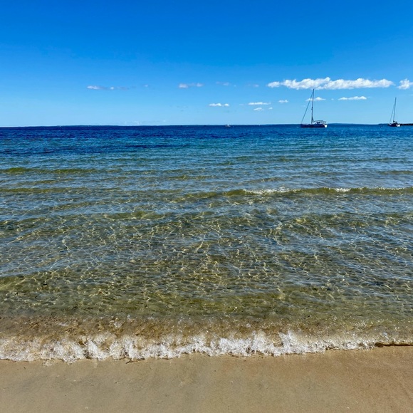 Meet your Posher, Sarah - Picture 3 of 16